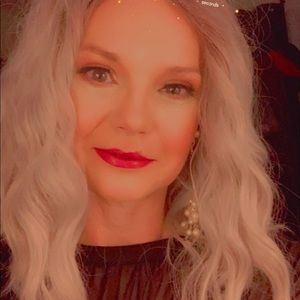 Meet your Posher, Angelina